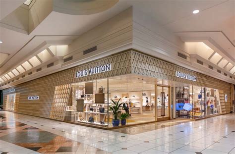 louis vuitton somerset mall|where to buy louis vuitton.